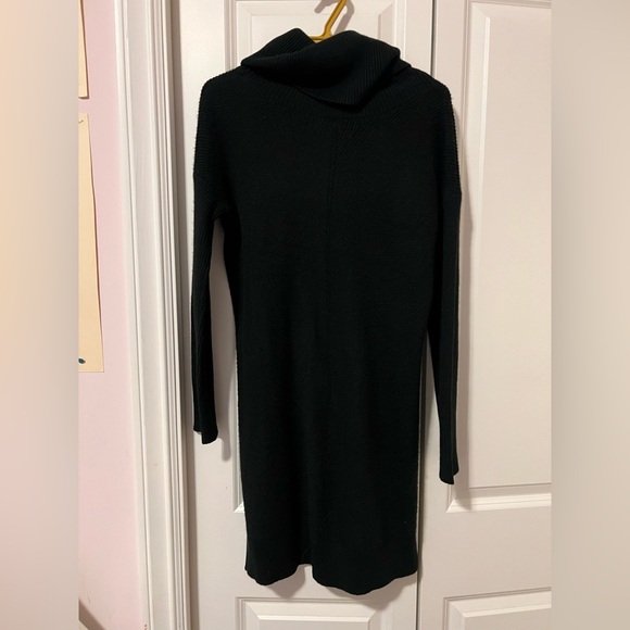 Lulus turtleneck sweater dress - Picture 2 of 2